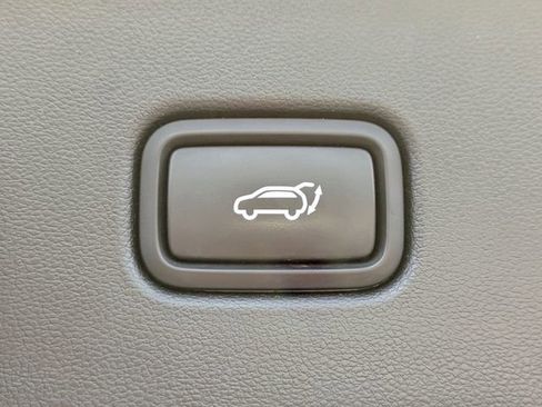 Used 2023 Hyundai Tucson Limited image 13