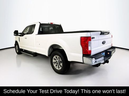 Used 2017 Ford F250 Lariat w/ Chrome Package RWD image 6
