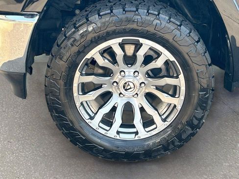 Used 2022 RAM 1500 Laramie AWD/4WD image 38