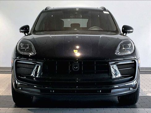 New 2026 Porsche Macan S image 10