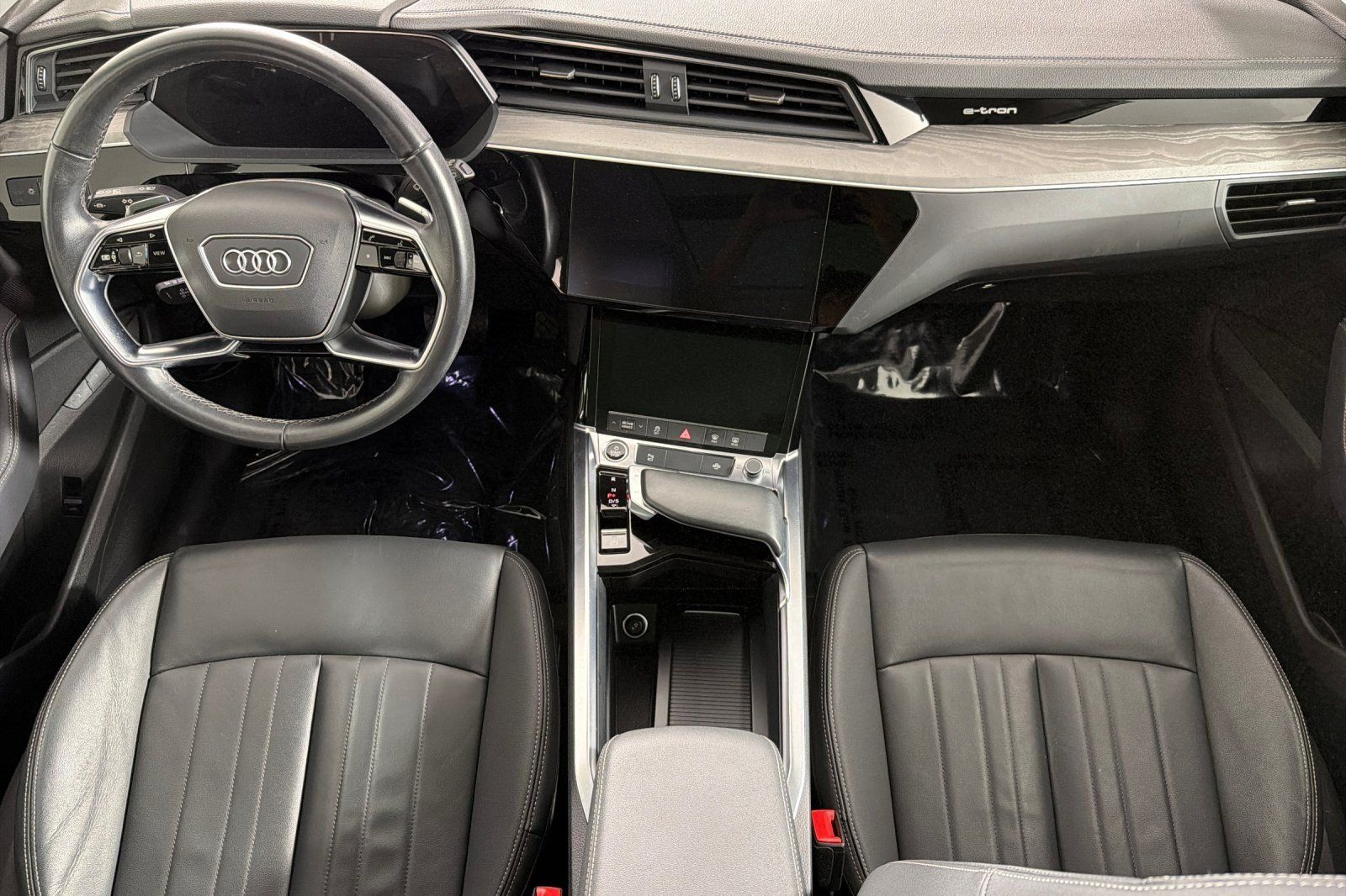 Used 2024 Audi Q8 e-tron Premium AWD/4WD image 12