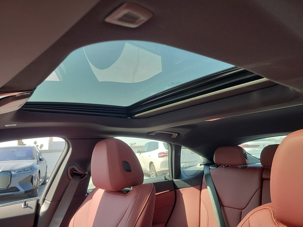 New 2026 BMW M440i w/ Premium Package RWD image 32