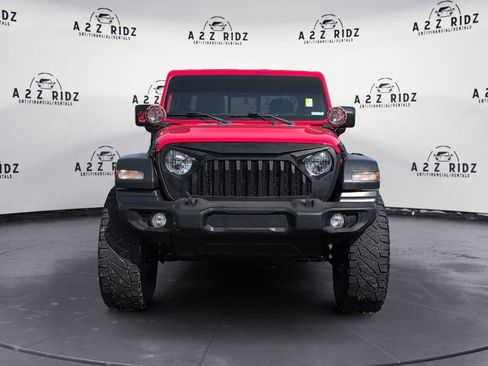 Used 2020 Jeep Gladiator Sport w/ Quick Order Package 24S image 2