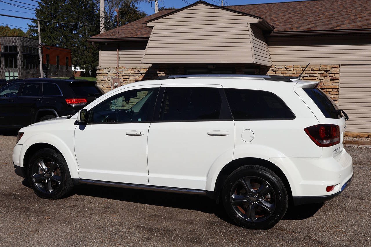 Used 2016 Dodge Journey Crossroad w/ Rear Seat Video Group I FWD image 5
