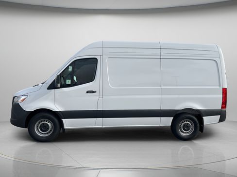 Certified 2025 Mercedes-Benz Sprinter 2500 image 2