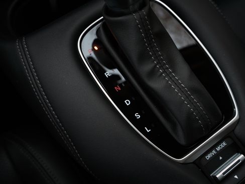 Used 2024 Honda HR-V EX-L image 29