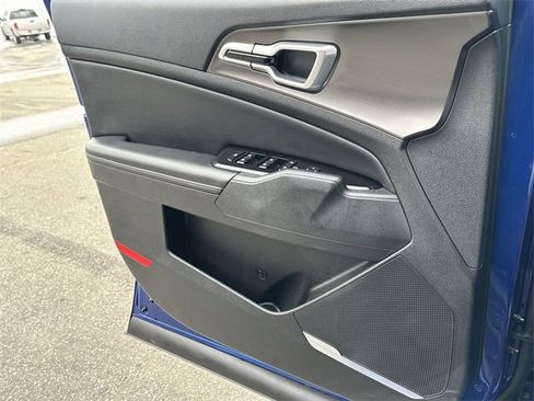 Used 2024 Kia Sportage EX image 26