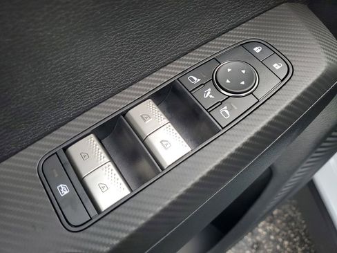 New 2025 Mitsubishi Outlander SEL Black Edition image 18