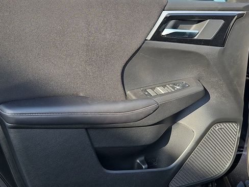 New 2026 Mitsubishi Outlander ES image 22