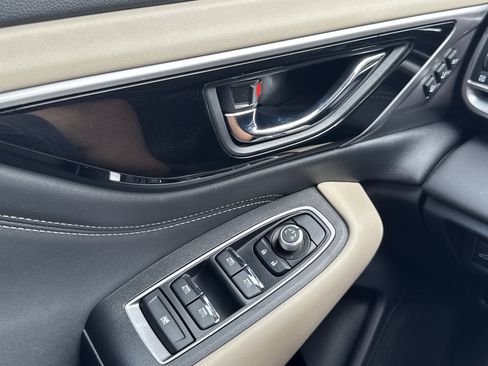 Used 2023 Subaru Outback Limited image 23