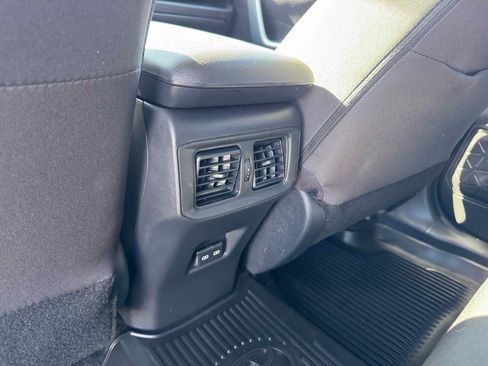 Used 2025 Toyota RAV4 XLE image 29