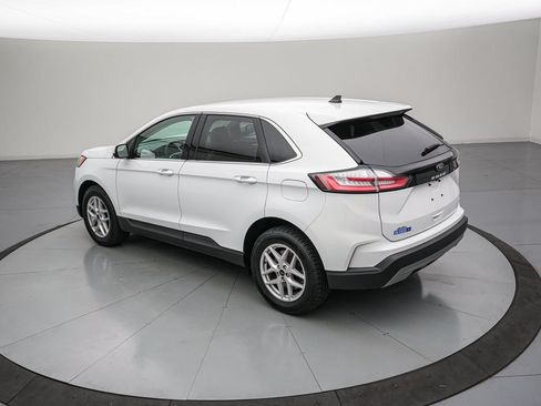 Certified 2024 Ford Edge SEL w/ Convenience Package AWD/4WD image 6
