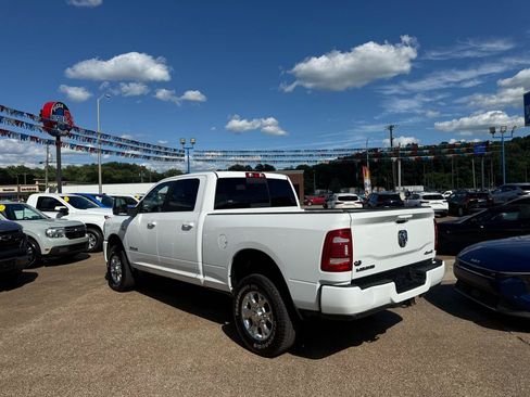 Used 2024 RAM 2500 Laramie w/ Safety Group AWD/4WD image 4