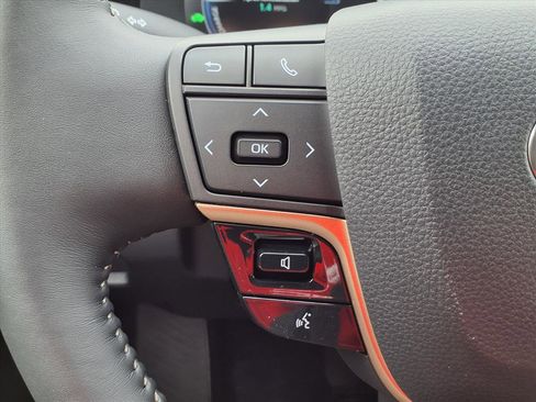 New 2026 Toyota Crown Signia image 16