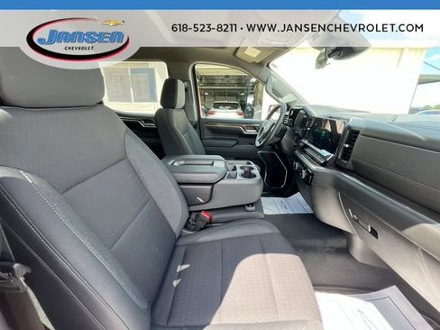 Used 2024 Chevrolet Silverado 1500 LT AWD/4WD image 27