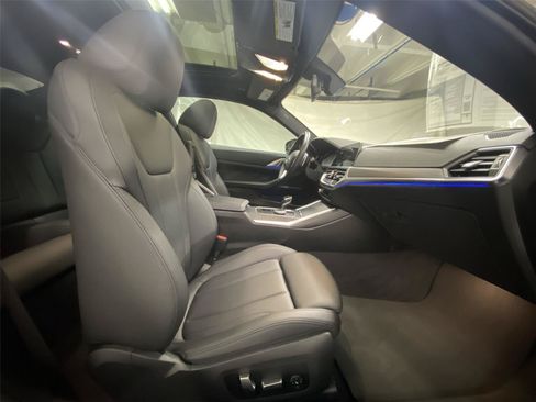 Used 2021 BMW 430i Coupe w/ Convenience Package RWD image 30