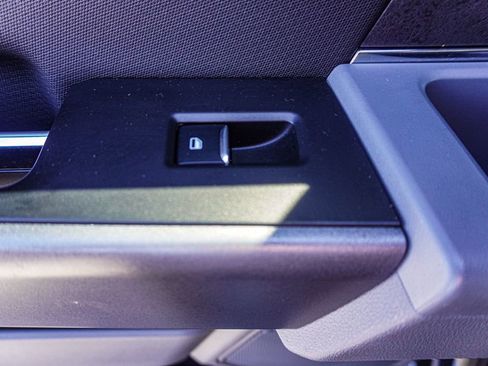 Used 2024 Ford F150 XLT image 45