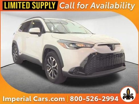 Used 2024 Toyota Corolla Cross AWD Hybrid image 1