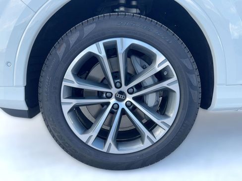 New 2026 Audi Q7 2.0T Premium image 12