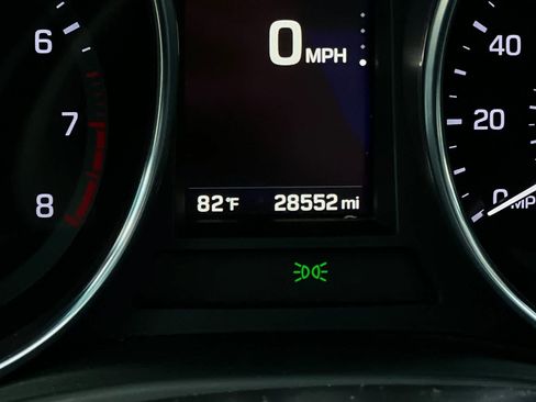 Used 2018 Hyundai Santa Fe Sport w/ 2.0T Ultimate Tech Package 05 FWD image 27