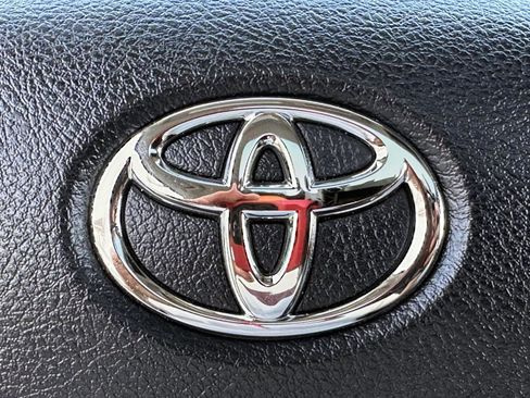 Certified 2023 Toyota 4Runner SR5 Premium image 25