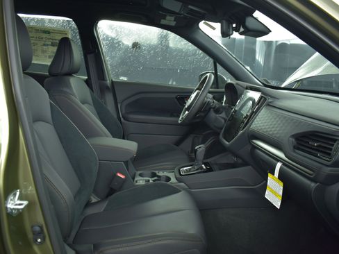 New 2025 Subaru Forester Touring image 19