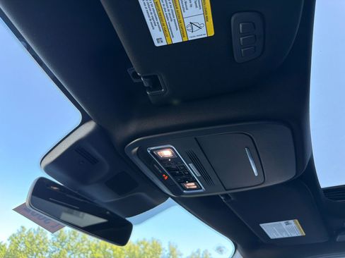 New 2026 Lincoln Navigator L Reserve w/ Jet Appearance Package AWD/4WD image 33