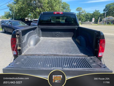 Used 2014 RAM 1500 Express AWD/4WD image 3