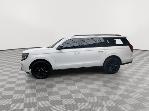 Certified 2025 Ford Expedition Max Platinum w/ Stealth Appearance Package AWD/4WD image 43