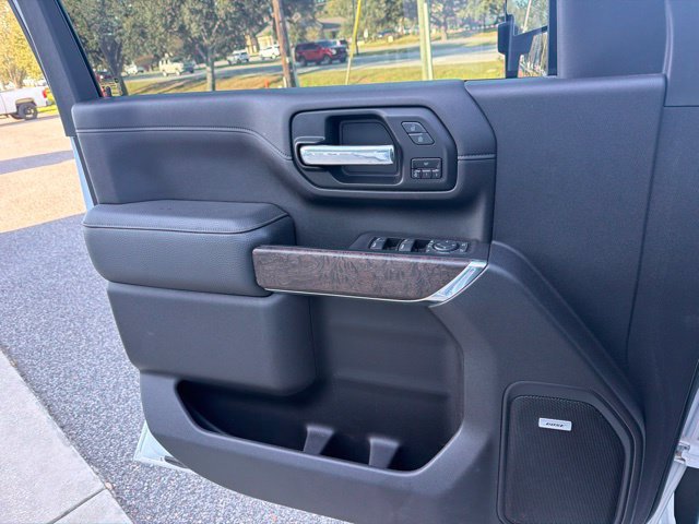 Used 2020 GMC Sierra 2500 Denali w/ Denali Ultimate Package AWD/4WD image 11