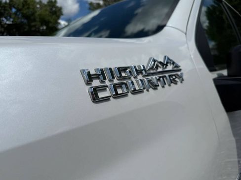 Used 2020 Chevrolet Silverado 2500 High Country w/ Z71 Off-Road Package AWD/4WD image 10