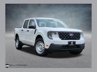 New 2026 Ford Maverick XL w/ Equipment Group 101A AWD/4WD 360° Tour