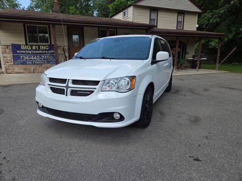 Used 2020 Dodge Grand Caravan GT FWD image 1