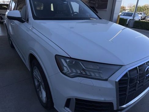 Used 2023 Audi Q7 3.0T Premium Plus image 3