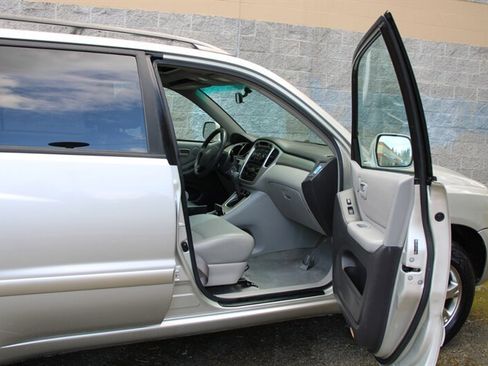 Used 2007 Toyota Highlander 2WD V6 image 14