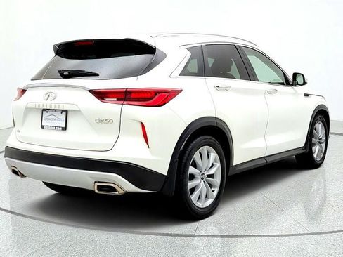 Used 2022 INFINITI QX50 Luxe AWD/4WD image 5