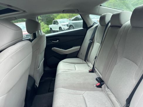 Used 2024 Honda Accord EX image 29