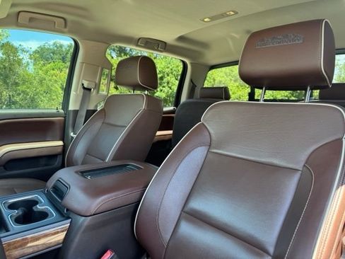 Used 2017 Chevrolet Silverado 3500 High Country w/ Duramax Plus Package AWD/4WD image 19