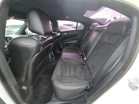 Used 2018 Dodge Charger R/T Scat Pack image 10