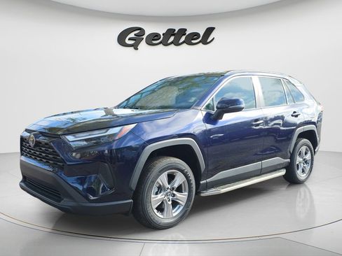 Used 2023 Toyota RAV4 XLE image 9