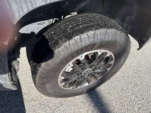 Used 2024 Toyota Tundra Platinum image 10