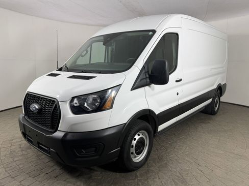Used 2021 Ford Transit 250 Medium Roof w/ Interior Upgrade Package RWD image 3