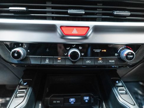Used 2020 Kia Telluride S AWD/4WD image 28