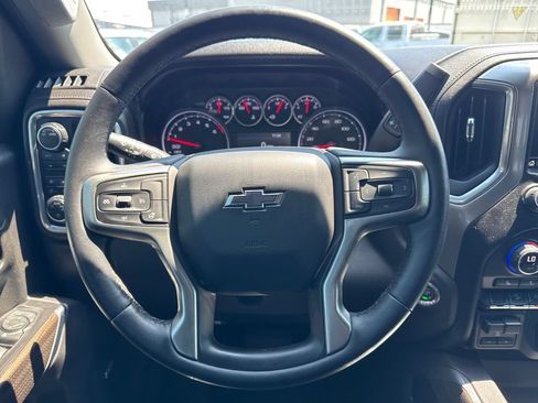 Used 2021 Chevrolet Silverado 1500 LT Trail Boss w/ Convenience Package II AWD/4WD image 14