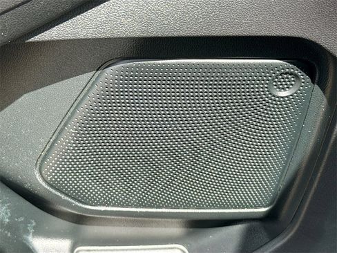 Used 2021 Ford Escape SE image 20