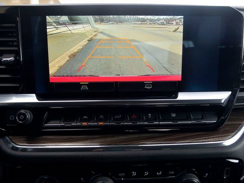 Used 2023 Chevrolet Silverado 1500 LT image 20