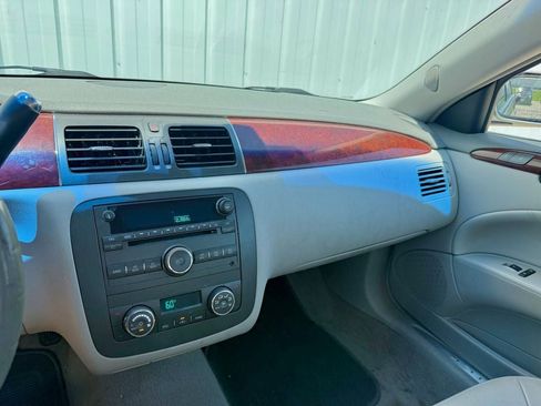 Used 2007 Buick Lucerne CXL w/ Luxury Package FWD image 17