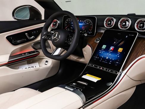 New 2026 Mercedes-Benz CLE 300 4MATIC Cabriolet image 9