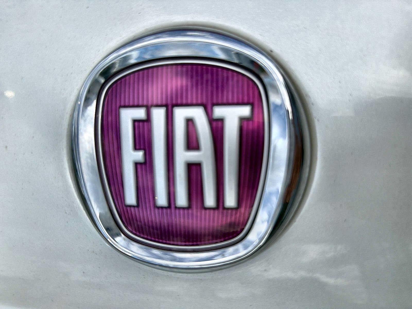 Used 2018 FIAT 500 Pop FWD image 15