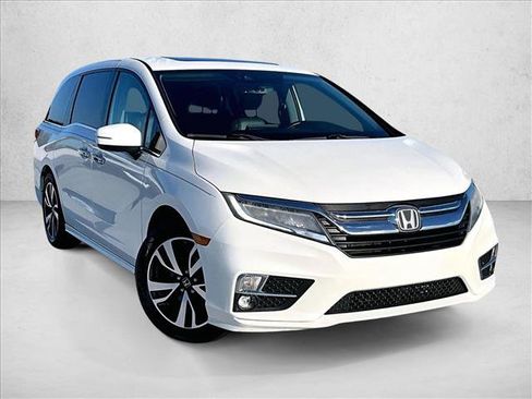Used 2018 Honda Odyssey Elite image 12